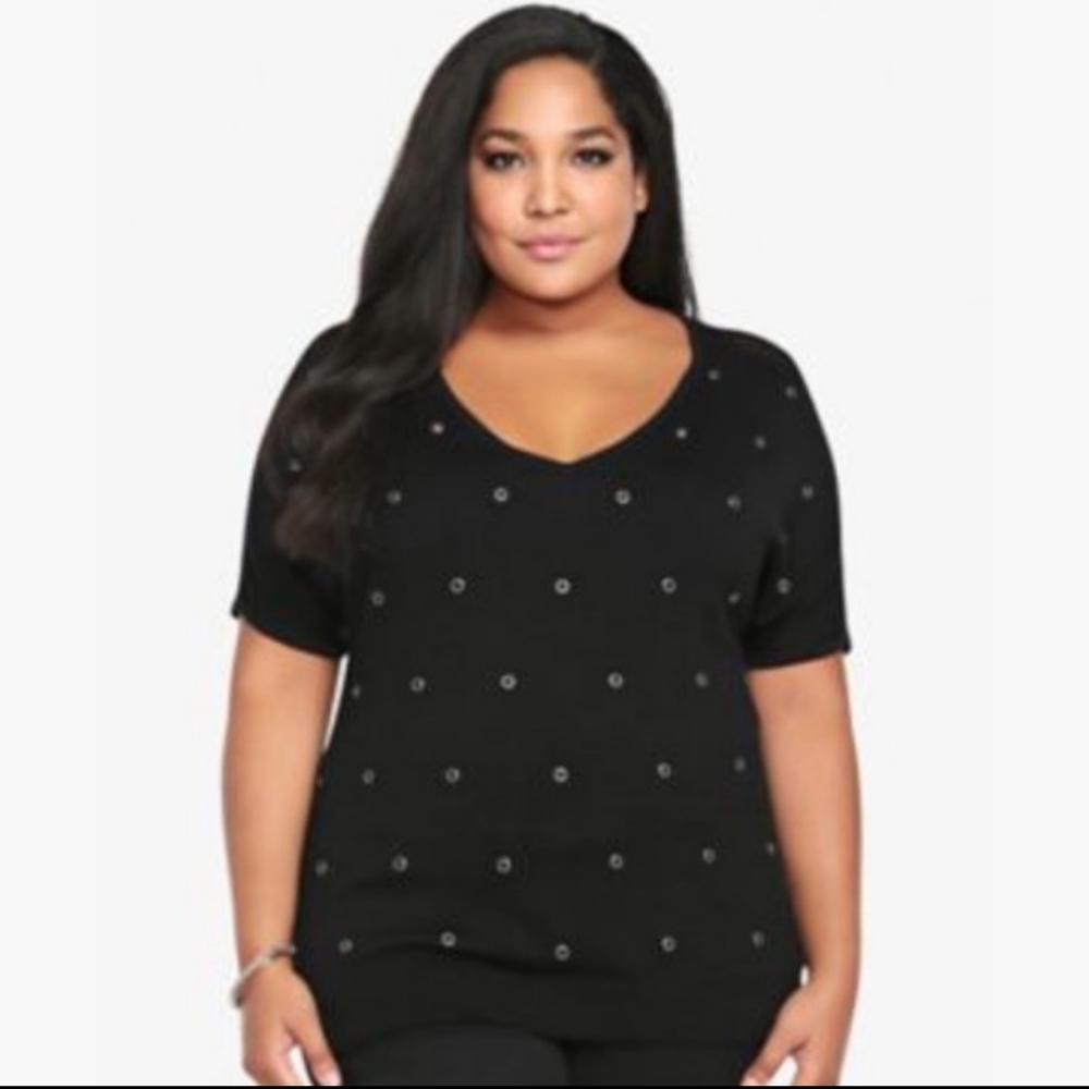 Torrid black short sleeve mesh grommet sweater